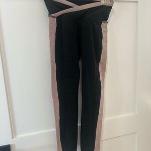 Beyond Yoga Black and Pink Leggings